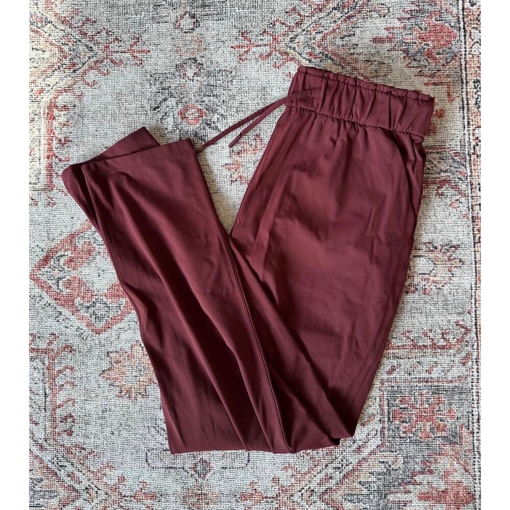 Lululemon athletic pants